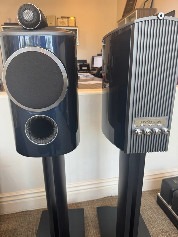 Bowers & Wilkins 805 D4 Signature
