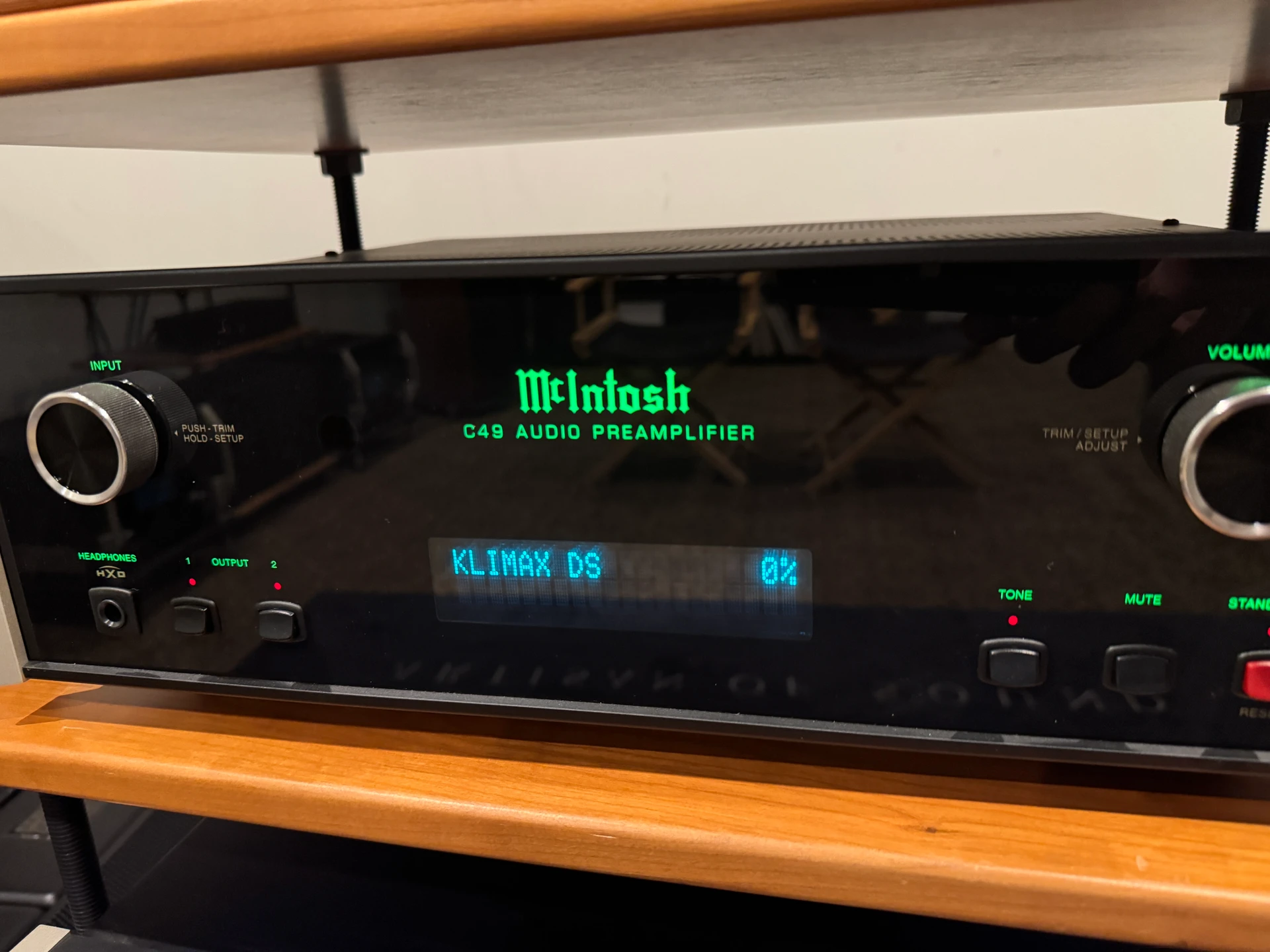 McIntosh C49 — Preamplifier