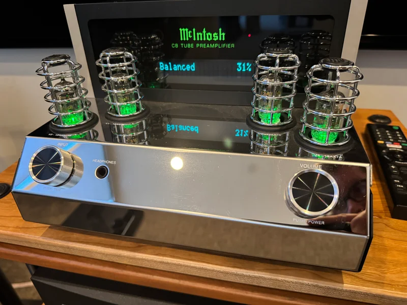 McIntosh C8